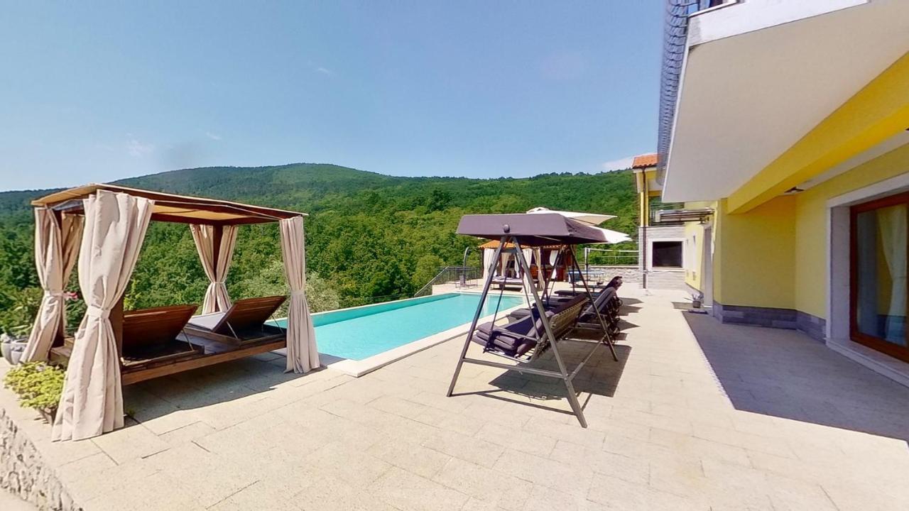 Villa Bambi Moscenicka Draga Exterior photo